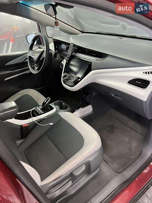 Хэтчбек Chevrolet Bolt EV 2017 в Ровно