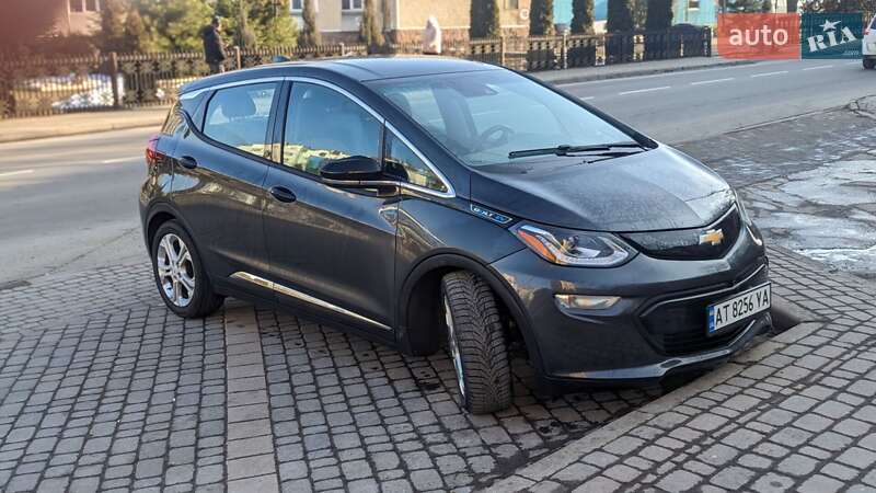 Хэтчбек Chevrolet Bolt EV 2021 в Ивано-Франковске фото 4 Хэтчбек Chevrolet Bolt EV 2021 в Ивано-Франковске