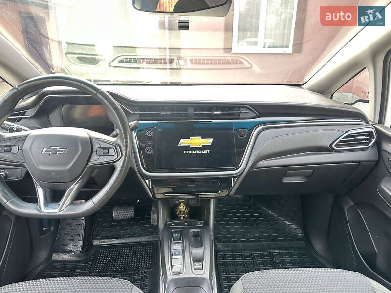 Хэтчбек Chevrolet Bolt EV 2022 в Броварах фото 20 Хэтчбек Chevrolet Bolt EV 2022 в Броварах