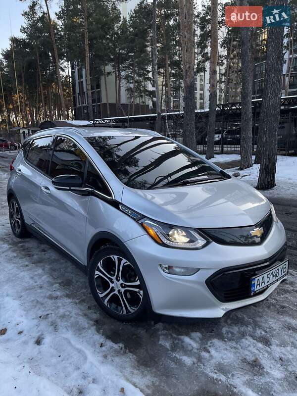Хэтчбек Chevrolet Bolt EV 2016 в Киеве