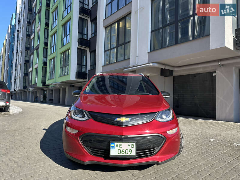 Хэтчбек Chevrolet Bolt EV 2017 в Днепре