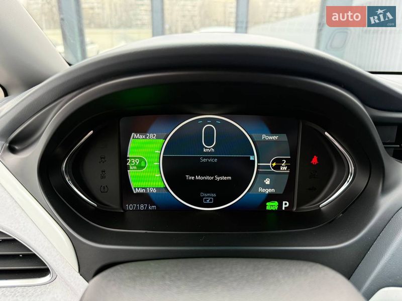 Хэтчбек Chevrolet Bolt EV 2017 в Киеве