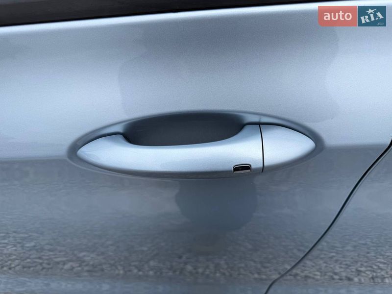 Хэтчбек Chevrolet Bolt EV 2017 в Киеве