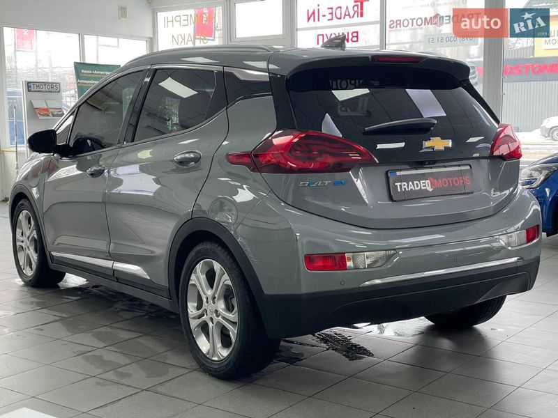Хэтчбек Chevrolet Bolt EV 2019 в Киеве