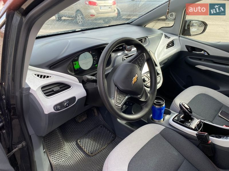 Хэтчбек Chevrolet Bolt EV 2018 в Стрые