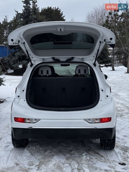 Хэтчбек Chevrolet Bolt EV 2018 в Белогородке