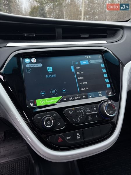 Хэтчбек Chevrolet Bolt EV 2018 в Белогородке