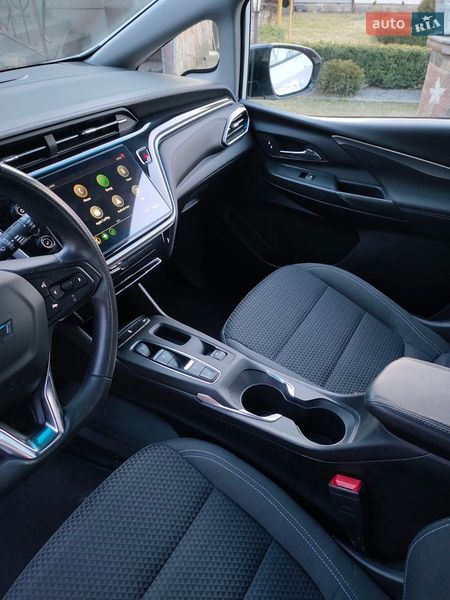 Хэтчбек Chevrolet Bolt EV 2022 в Жовкве