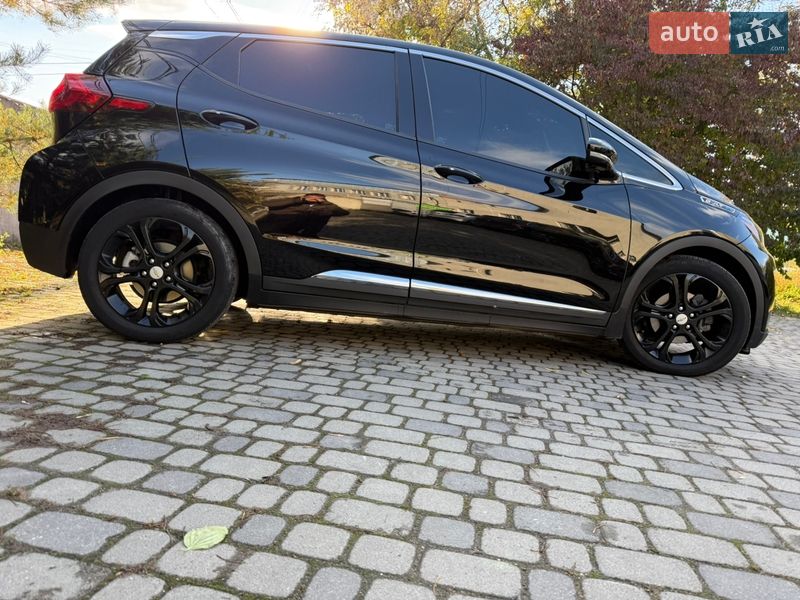 Хетчбек Chevrolet Bolt EV 2018 в Тернополі