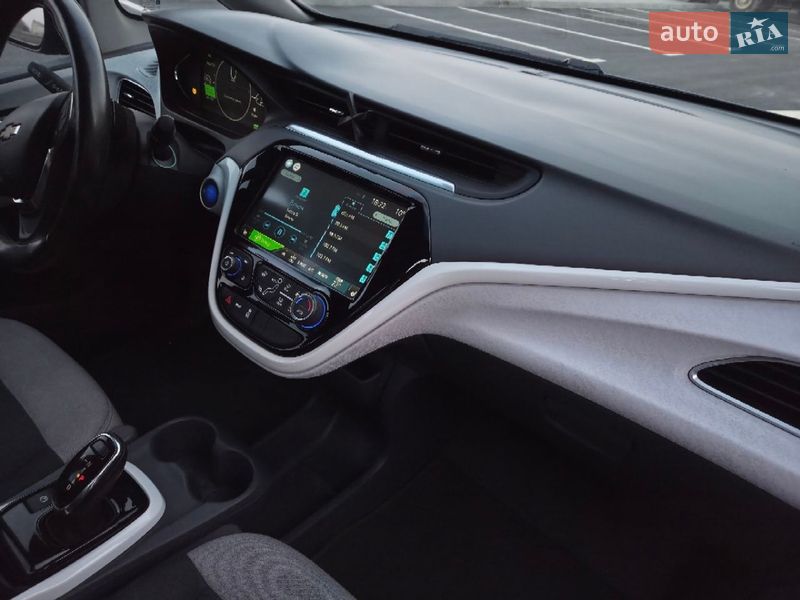 Хетчбек Chevrolet Bolt EV 2019 в Рівному