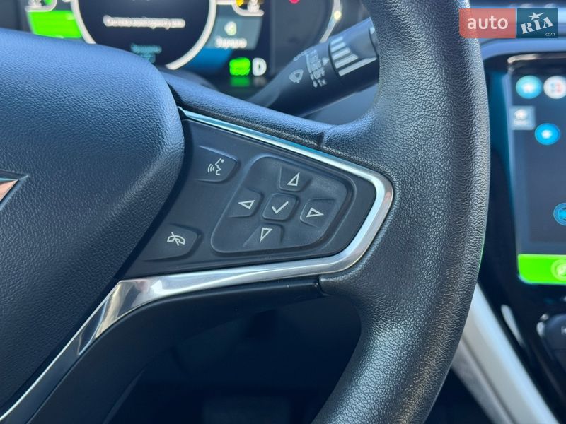 Хэтчбек Chevrolet Bolt EV 2017 в Сумах