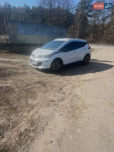 Хэтчбек Chevrolet Bolt EV 2017 в Львове