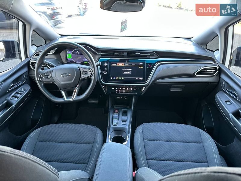 Хэтчбек Chevrolet Bolt EV 2022 в Ужгороде