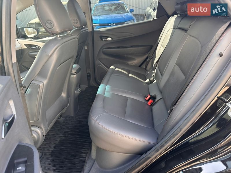 Хэтчбек Chevrolet Bolt EV 2019 в Киеве фото 11 Хэтчбек Chevrolet Bolt EV 2019 в Киеве
