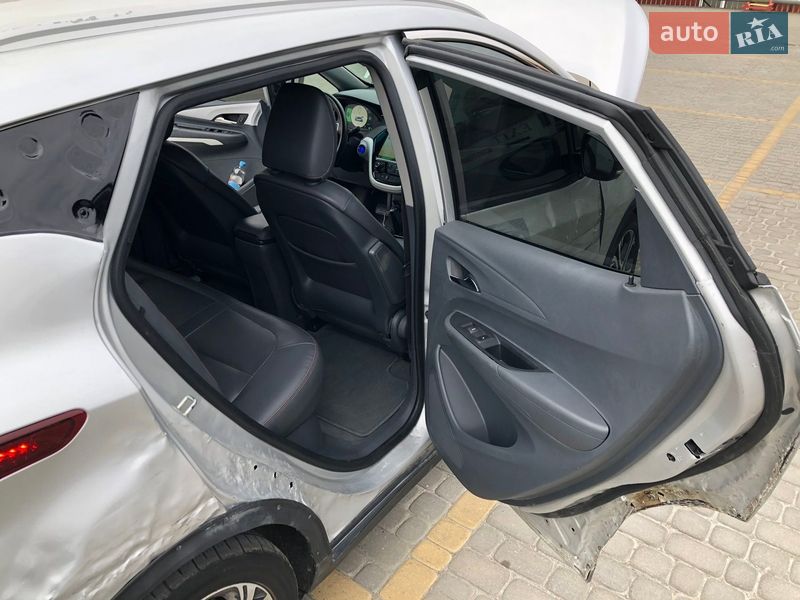 Хэтчбек Chevrolet Bolt EV 2017 в Львове фото 20 Хэтчбек Chevrolet Bolt EV 2017 в Львове