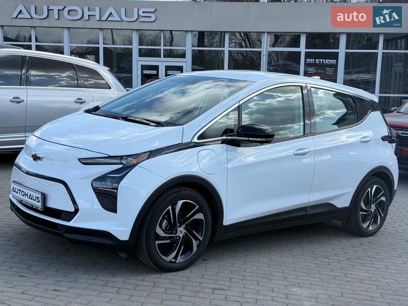 Хэтчбек Chevrolet Bolt EV 2023 в Житомире