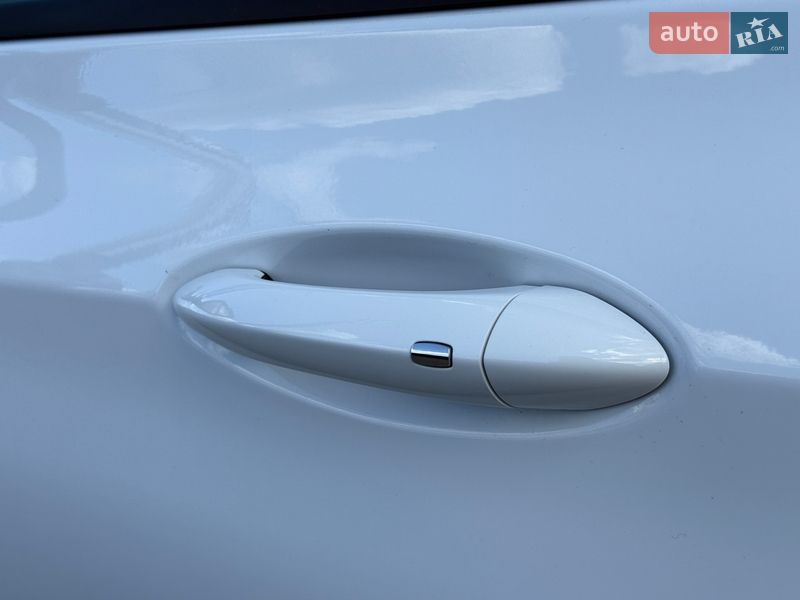 Хэтчбек Chevrolet Bolt EV 2023 в Житомире