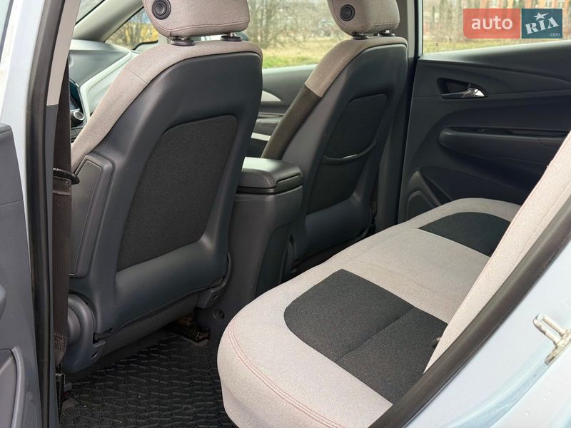 Хэтчбек Chevrolet Bolt EV 2017 в Шаргороде