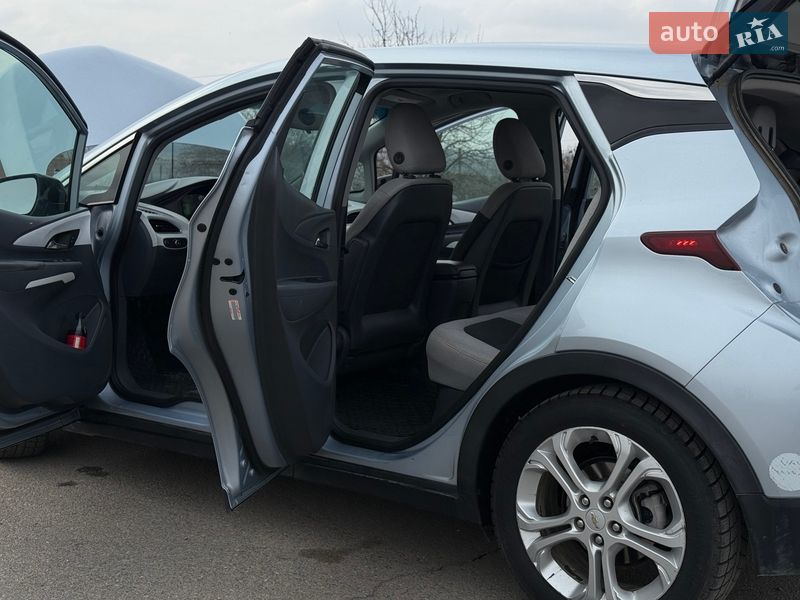 Хэтчбек Chevrolet Bolt EV 2017 в Шаргороде