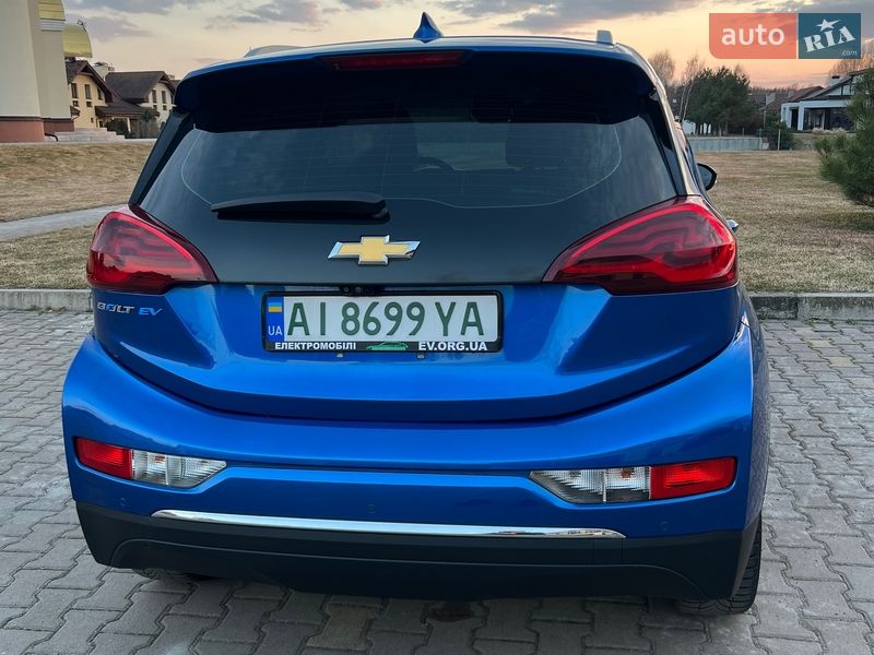 Хэтчбек Chevrolet Bolt EV 2017 в Киеве фото 6 Хэтчбек Chevrolet Bolt EV 2017 в Киеве