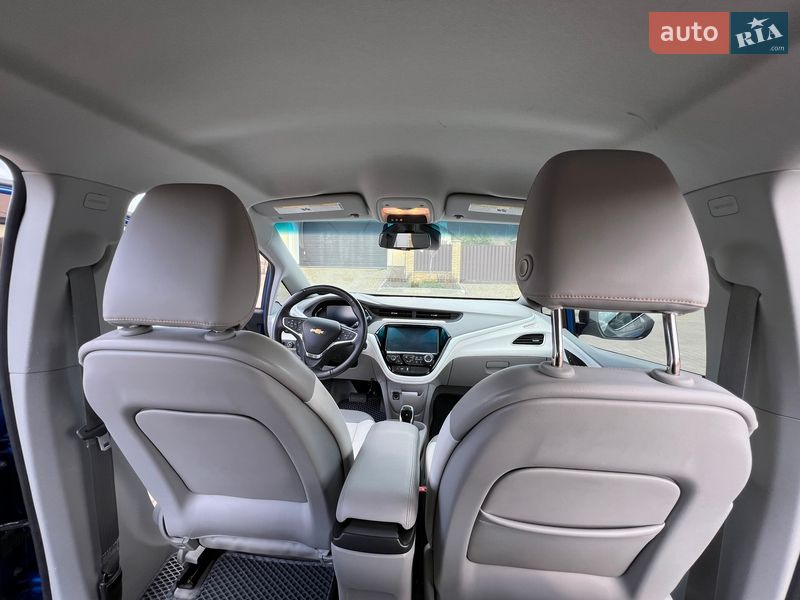 Хэтчбек Chevrolet Bolt EV 2017 в Киеве фото 22 Хэтчбек Chevrolet Bolt EV 2017 в Киеве