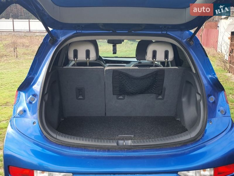 Хэтчбек Chevrolet Bolt EV 2017 в Полтаве