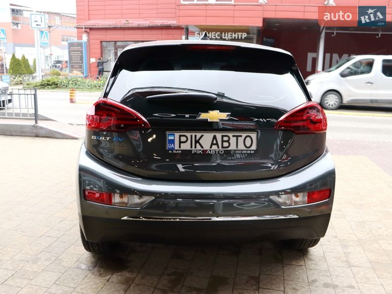 Хэтчбек Chevrolet Bolt EV 2019 в Львове фото 7 Хэтчбек Chevrolet Bolt EV 2019 в Львове