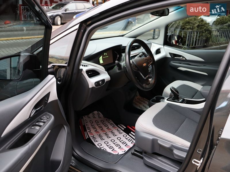 Хэтчбек Chevrolet Bolt EV 2019 в Львове фото 15 Хэтчбек Chevrolet Bolt EV 2019 в Львове