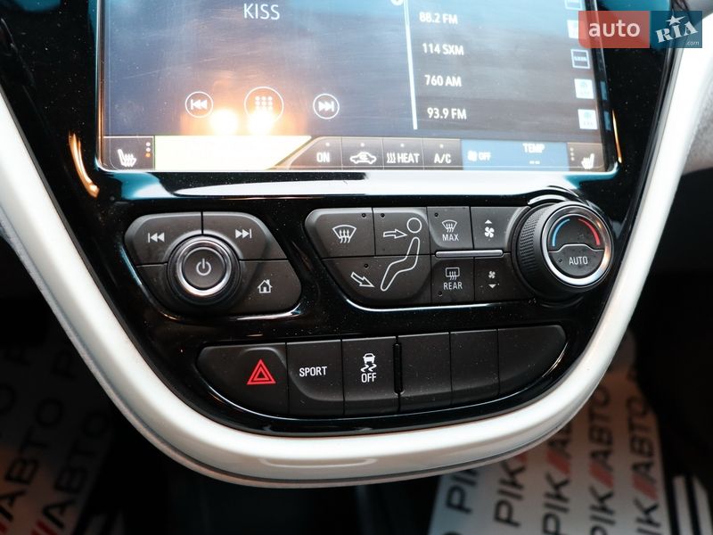 Хэтчбек Chevrolet Bolt EV 2019 в Львове фото 29 Хэтчбек Chevrolet Bolt EV 2019 в Львове