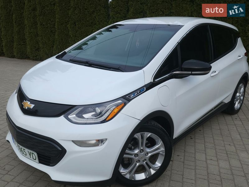 Хэтчбек Chevrolet Bolt EV 2019 в Самборе фото 2 Хэтчбек Chevrolet Bolt EV 2019 в Самборе