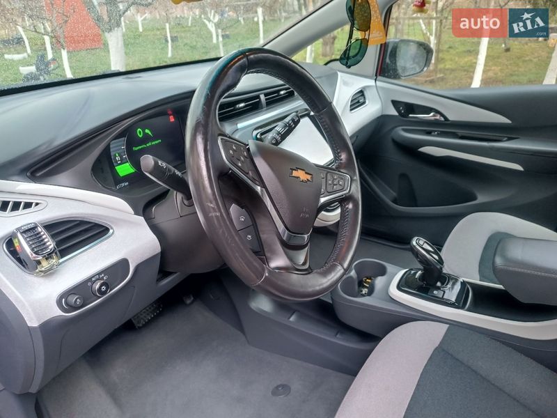 Хетчбек Chevrolet Bolt EV 2016 в Києві