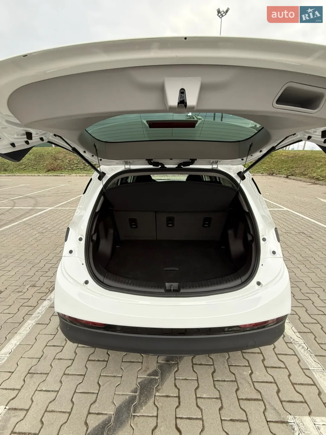 2022 Chevrolet Bolt EUV - мініатюра 16