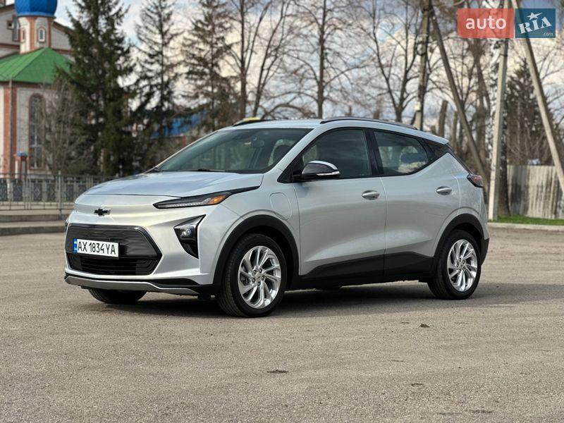 Хетчбек Chevrolet Bolt EV 2023 в Первомайську