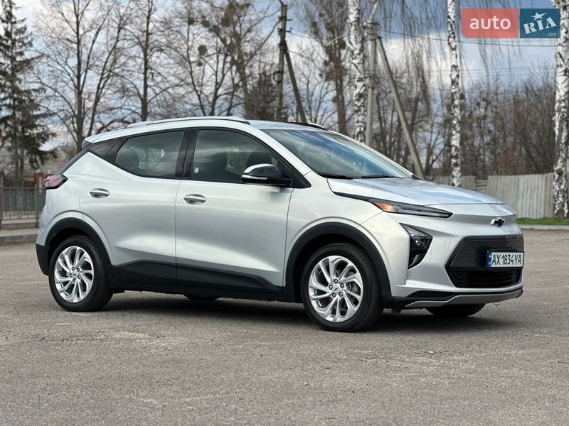 Хетчбек Chevrolet Bolt EV 2023 в Первомайську