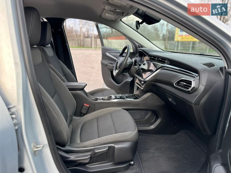 Хетчбек Chevrolet Bolt EV 2023 в Первомайську
