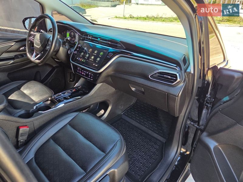 Хэтчбек Chevrolet Bolt EV 2023 в Харькове