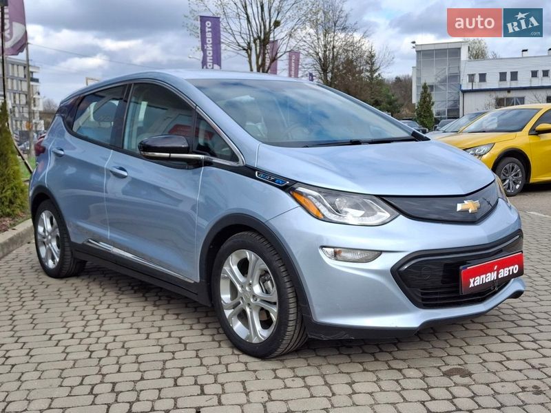 Хэтчбек Chevrolet Bolt EV 2016 в Львове фото 3 Хэтчбек Chevrolet Bolt EV 2016 в Львове