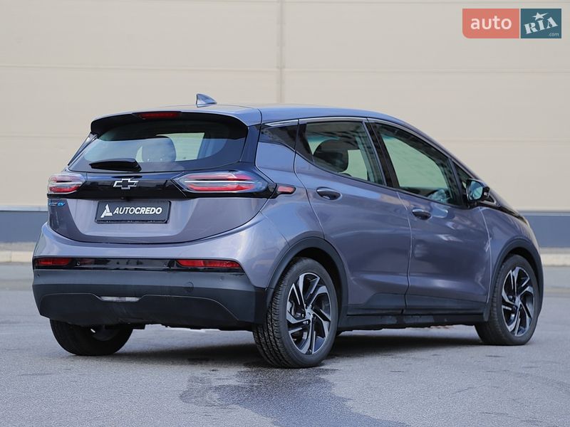 Хетчбек Chevrolet Bolt EV 2023 в Києві