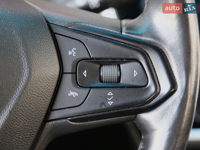 Хетчбек Chevrolet Bolt EV 2023 в Києві