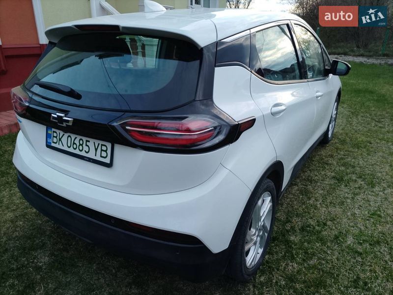 Хетчбек Chevrolet Bolt EV 2022 в Березному