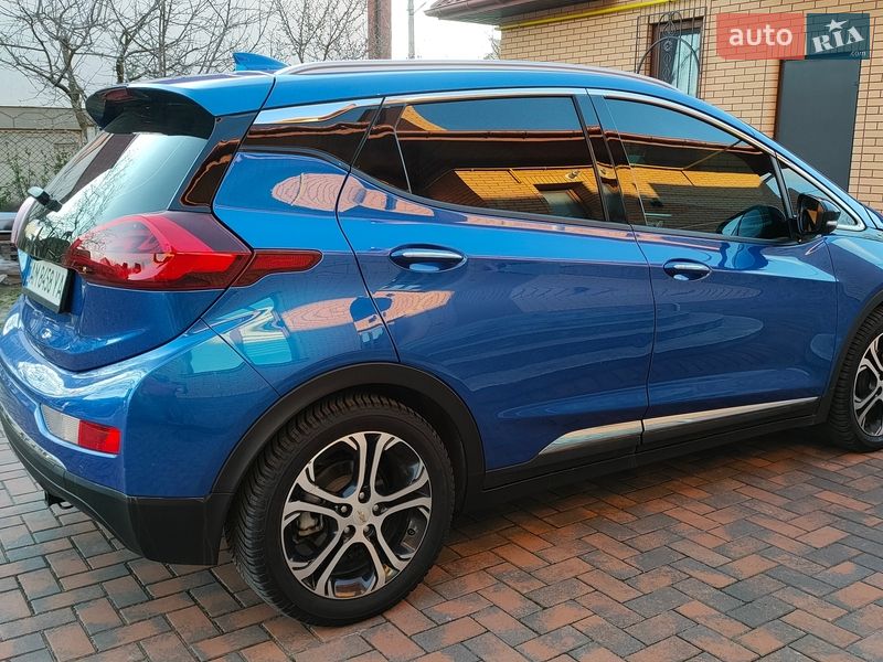 Хэтчбек Chevrolet Bolt EV 2021 в Житомире фото 7 Хэтчбек Chevrolet Bolt EV 2021 в Житомире