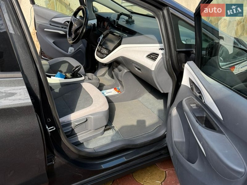 Хэтчбек Chevrolet Bolt EV 2019 в Одессе фото 26 Хэтчбек Chevrolet Bolt EV 2019 в Одессе