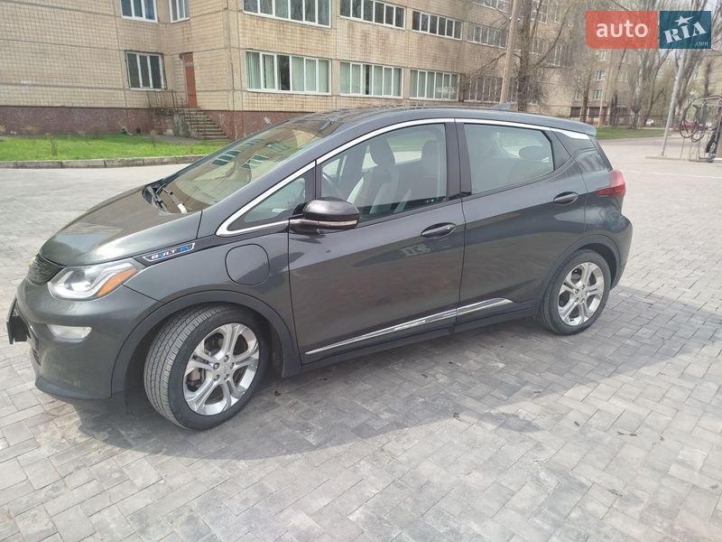Хэтчбек Chevrolet Bolt EV 2020 в Кривом Роге фото Хэтчбек Chevrolet Bolt EV 2020 в Кривом Роге