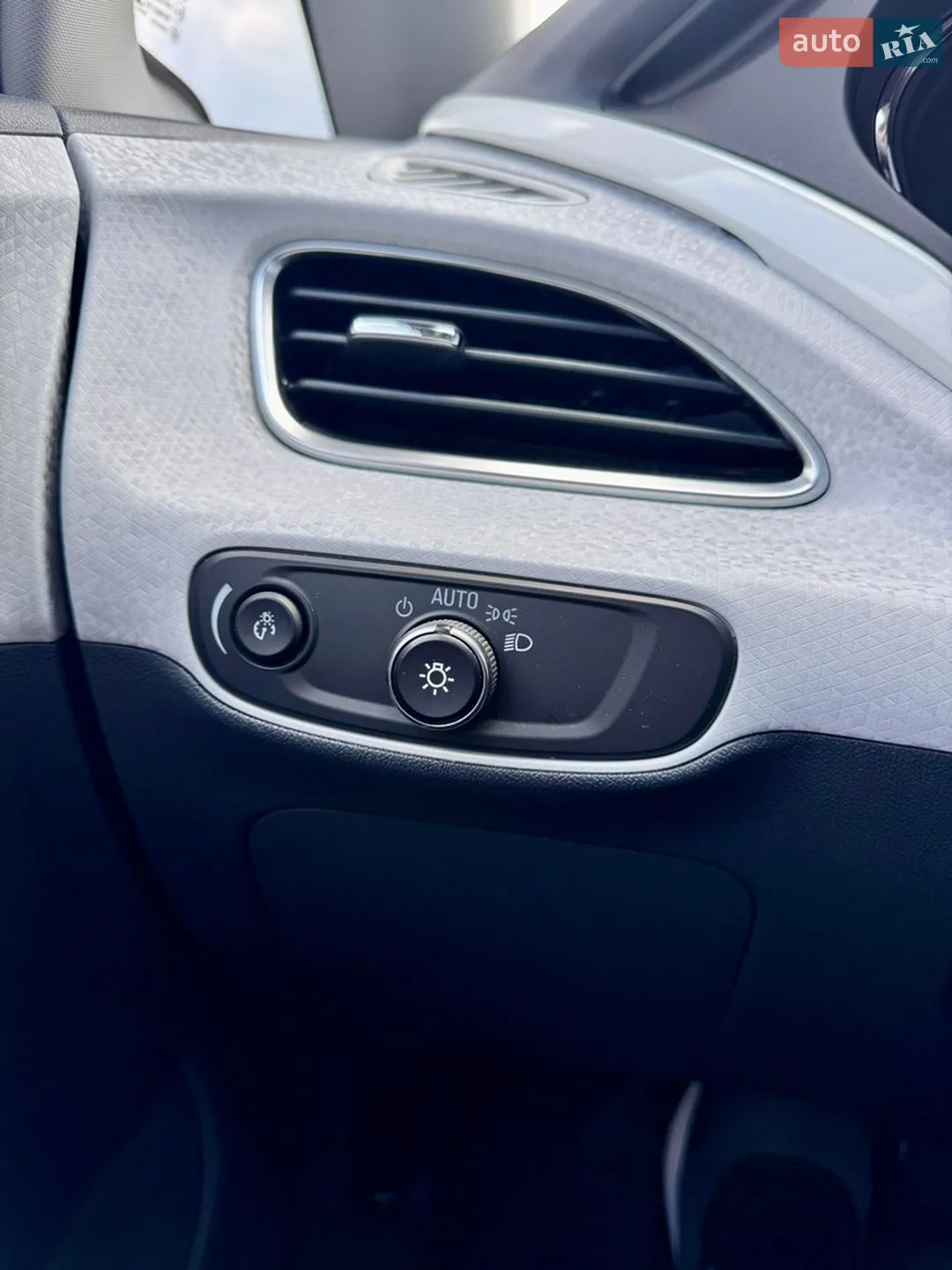 2020 Chevrolet Bolt EUV - мініатюра 8