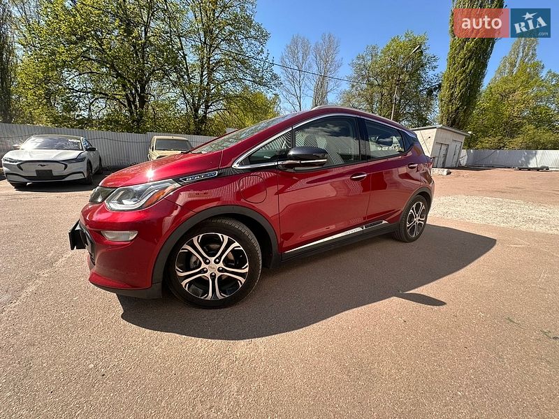 Хэтчбек Chevrolet Bolt EV 2017 в Киеве фото 4 Хэтчбек Chevrolet Bolt EV 2017 в Киеве