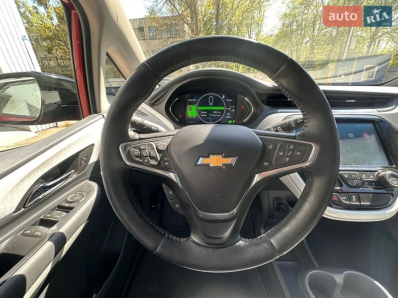 Хэтчбек Chevrolet Bolt EV 2017 в Киеве фото 24 Хэтчбек Chevrolet Bolt EV 2017 в Киеве