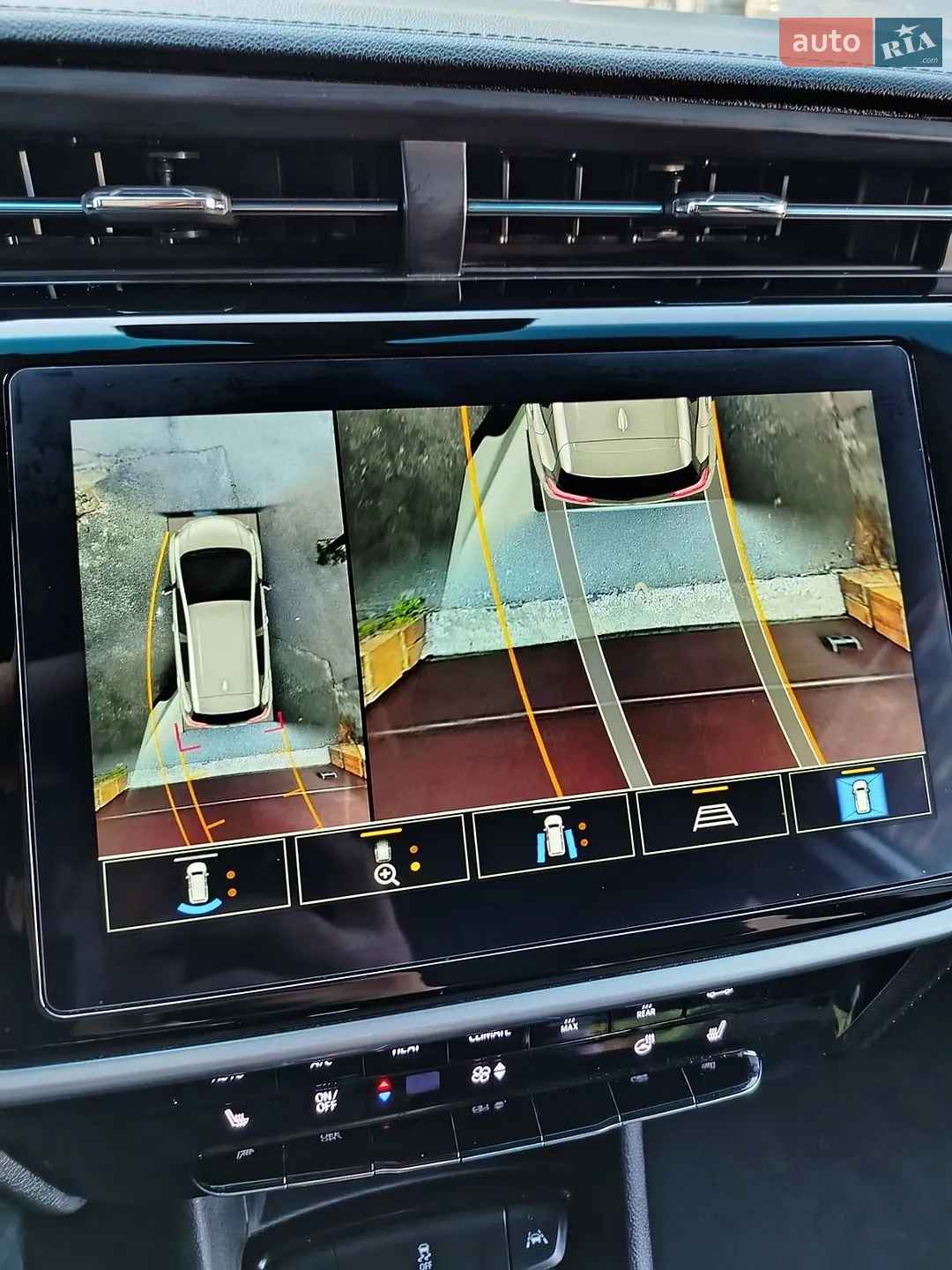 2023 Chevrolet Bolt EUV - мініатюра 13