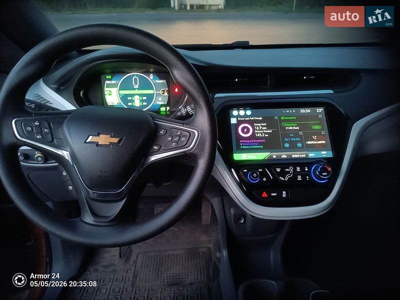 Хетчбек Chevrolet Bolt EV 2017 в Прилуках