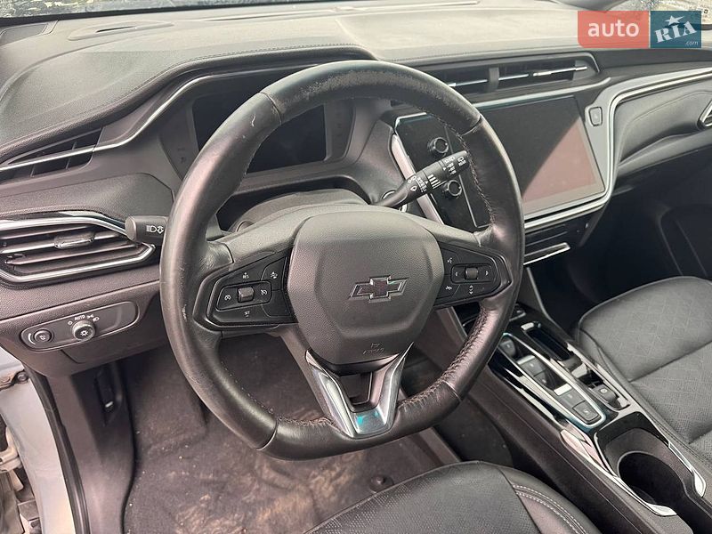 Хэтчбек Chevrolet Bolt EV 2023 в Львове фото 13 Хэтчбек Chevrolet Bolt EV 2023 в Львове