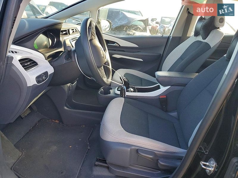 Хэтчбек Chevrolet Bolt EV 2021 в Львове